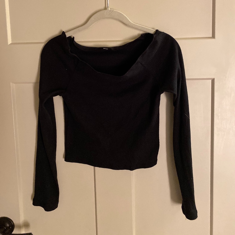 Off the Shoulder Black Crop Top